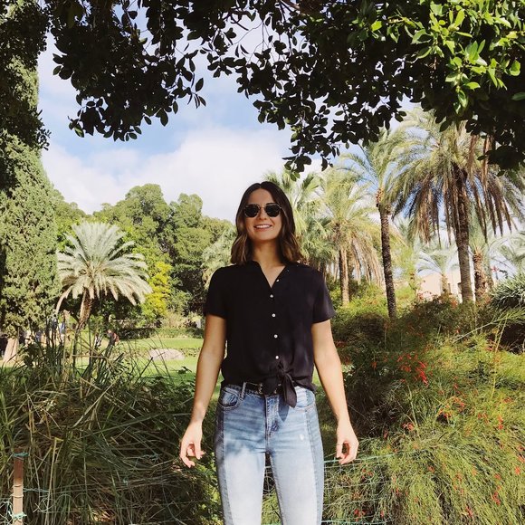 Meet your Posher, Clara - Picture 4 of 8